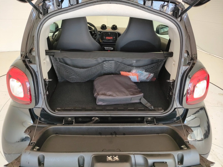 5 - smart fortwo Fortwo eq Pure 4,6kW