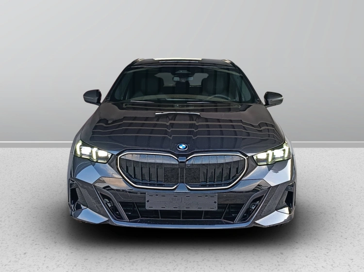 2 - BMW Serie 5 BMW 520d Touring