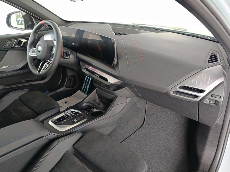 10 - BMW Serie 1 BMW M135 xDrive