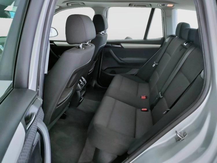 11 - BMW X3 X3 xdrive20d auto