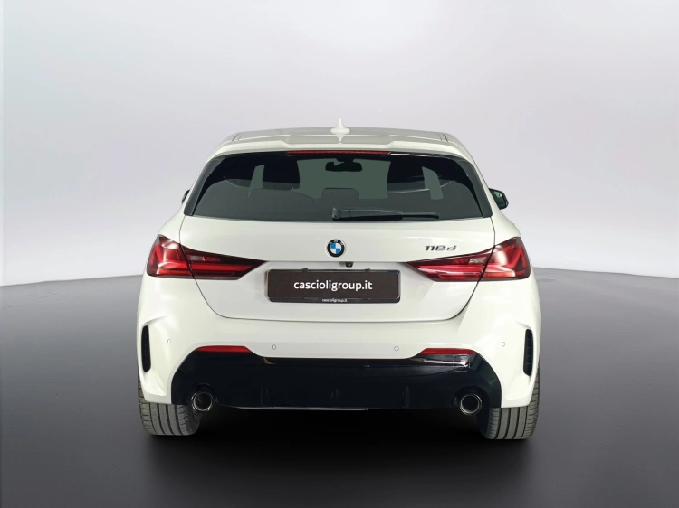 5 - BMW Serie 1 118d Msport auto