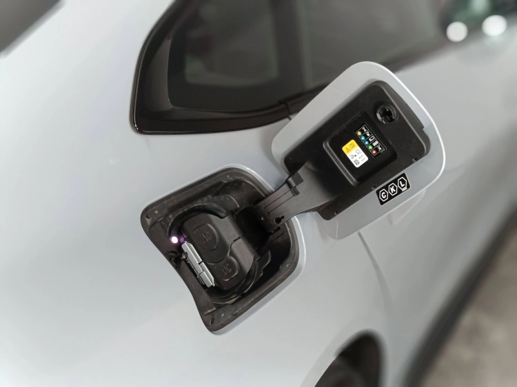 15 - BMW i4 M i4 M50 auto