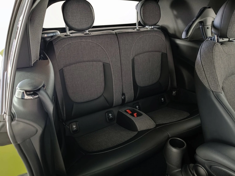 13 - MINI Cooper Mini Cabrio 1.5 Cooper Classic auto