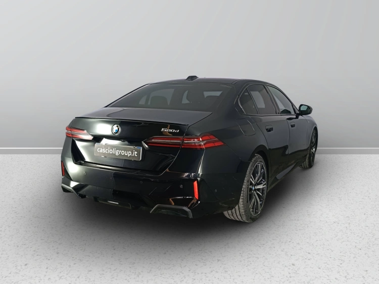 4 - BMW Serie 5 520d 48V sdrive MSport auto