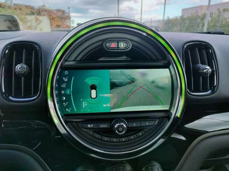 16 - MINI Countryman MINI COUNTRYMAN SD ALL4