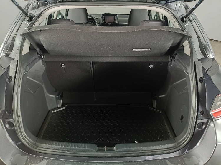 14 - Toyota Yaris Yaris 1.0 Trend