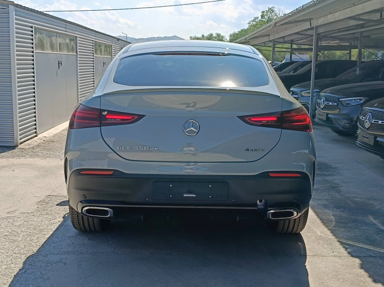 4 - Mercedes-Benz GLE GLE 350 de 4MATIC Plug-in hybrid Coupe