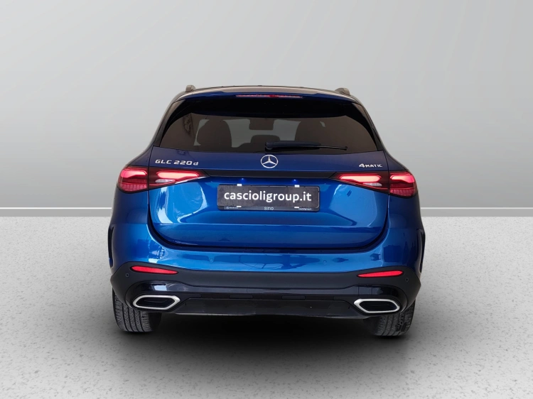 4 - Mercedes-Benz GLC 220 d AMG Line Advanced 4matic auto
