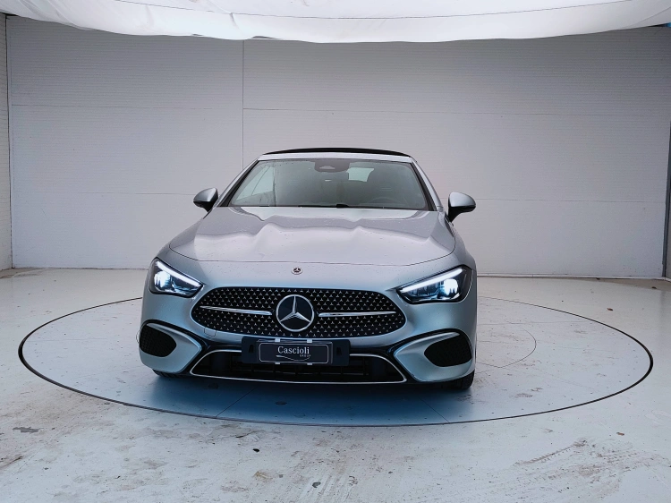 2 - Mercedes-Benz CLE Cabrio 220 d Advanced auto