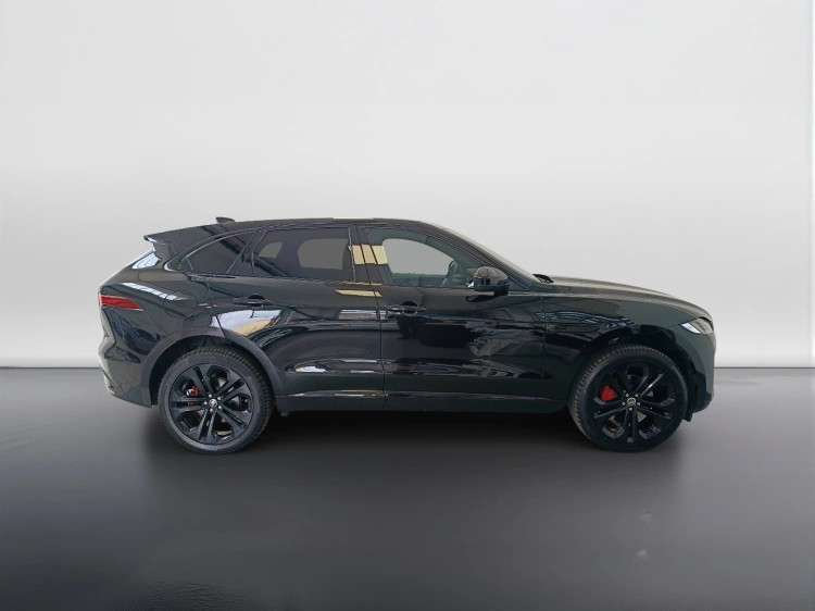 3 - Jaguar F F-Pace 2.0d i4 mhev R-Dynamic HSE awd 204cv auto