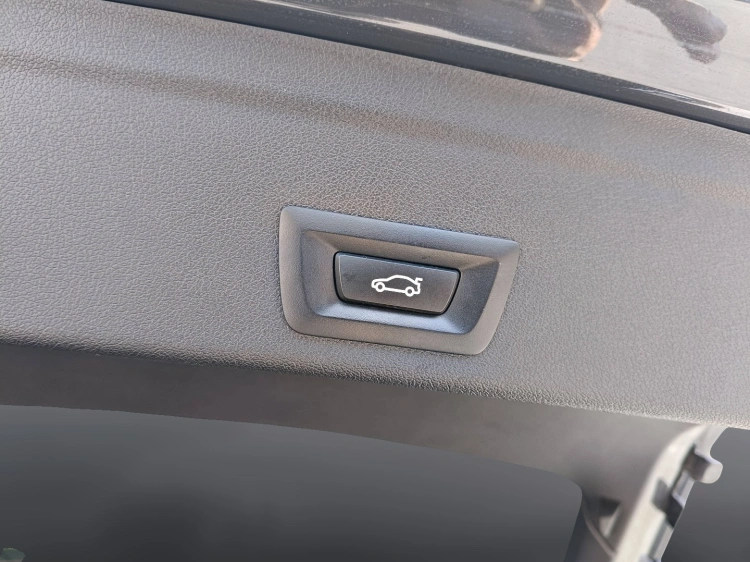 22 - BMW X6 X6 xdrive30d mhev 48V Msport auto