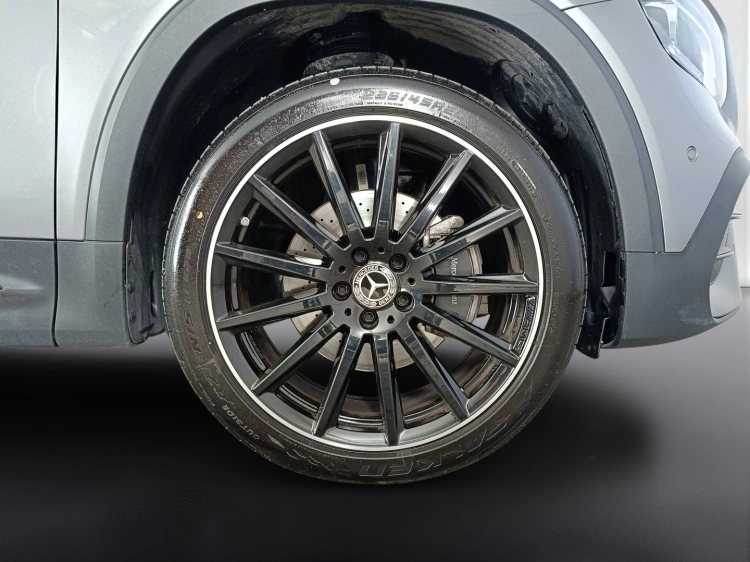 21 - Mercedes-Benz GLB 200 d Premium auto