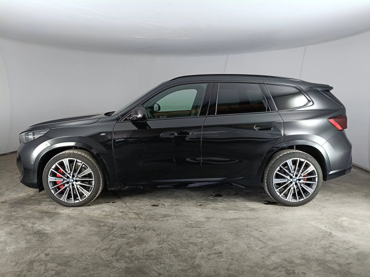 6 - BMW X1 X1 xdrive23d mhev 48V MSport Pro auto