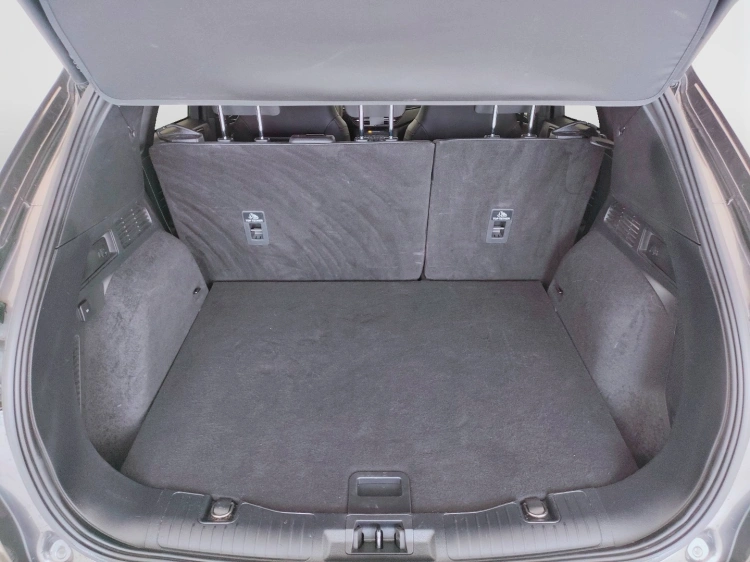 12 - Ford Kuga Kuga 2.5 phev ST-Line X 2wd 225cv cvt