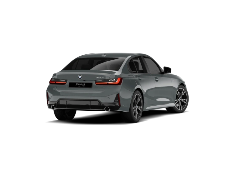 5 - BMW Serie 3 BMW 318d Berlina