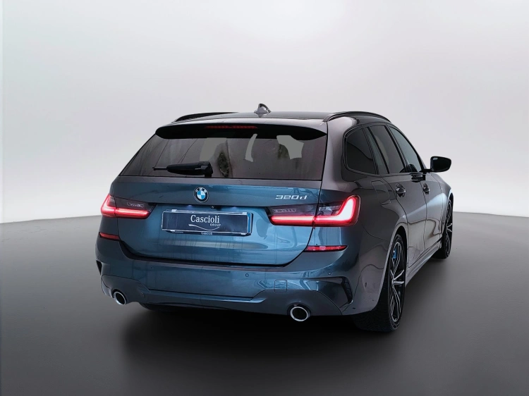 5 - BMW Serie 3 320d Touring mhev 48V Msport auto