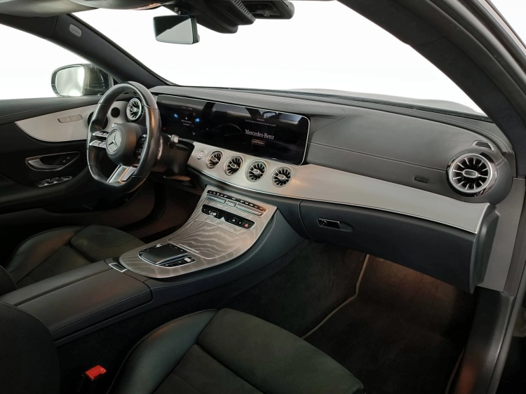 10 - Mercedes-Benz Classe E Coupe 220 d Premium Plus 4matic auto my20