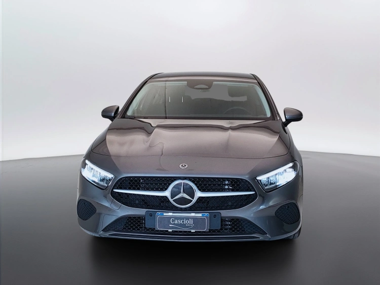 2 - Mercedes-Benz Classe A 180 d Advanced auto