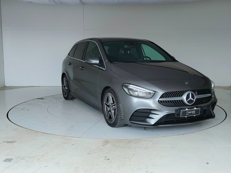 3 - Mercedes-Benz Classe B 180 Premium auto
