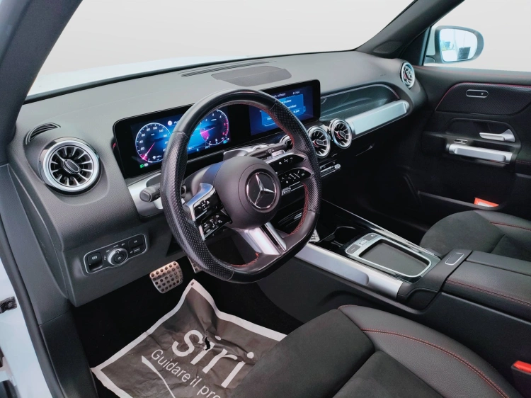16 - Mercedes-Benz GLB 200 d AMG Line Advanced Plus auto