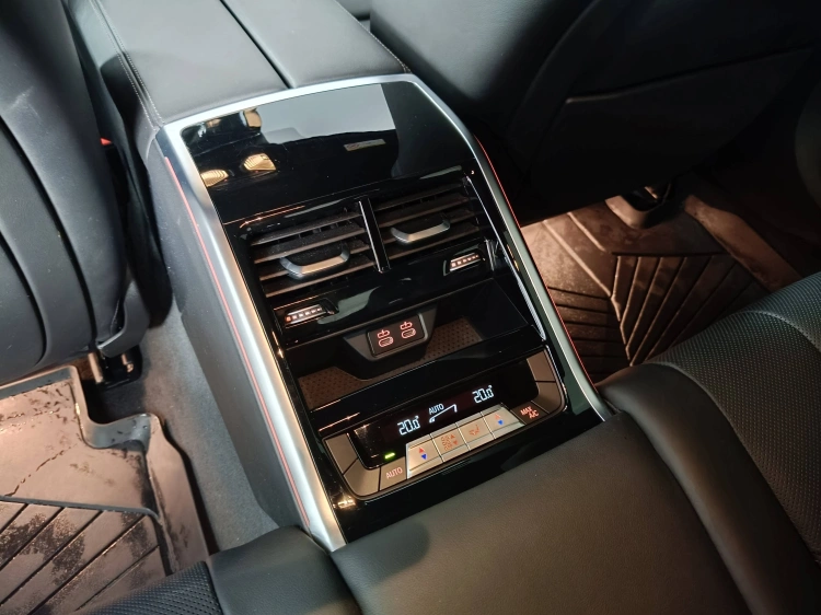 15 - BMW Serie 8 840d Gran Coupe xdrive auto