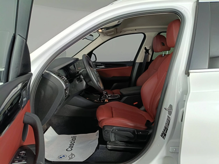 8 - BMW X3 X3 xdrive20d mhev 48V auto