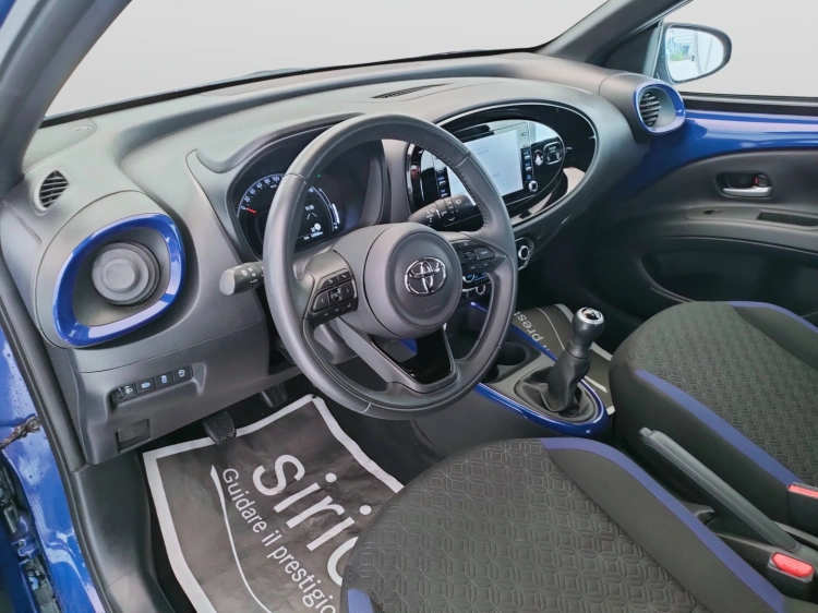 14 - Toyota Aygo X Aygo X 1.0 Trend 72cv