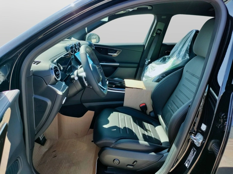 9 - Mercedes-Benz GLC 200 d 4MATIC