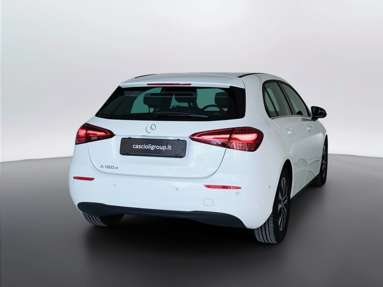 5 - Mercedes-Benz Classe A 180 d Advanced auto