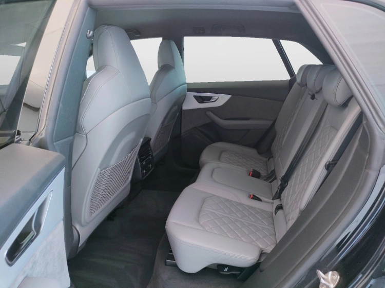 11 - Audi Q8 Q8 50 3.0 tdi mhev Sport quattro tiptronic