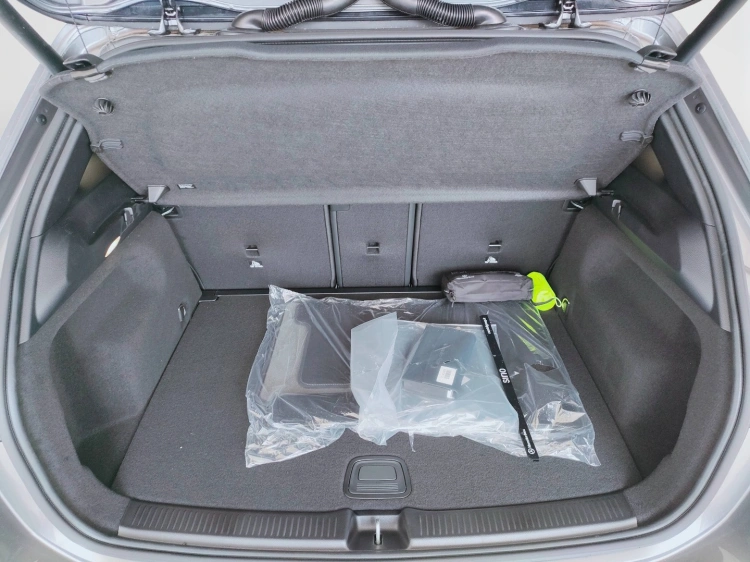 9 - Mercedes-Benz Classe B 180 d Street Edition auto