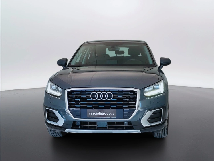 2 - Audi Q2 Q2 35 1.5 tfsi Admired s-tronic