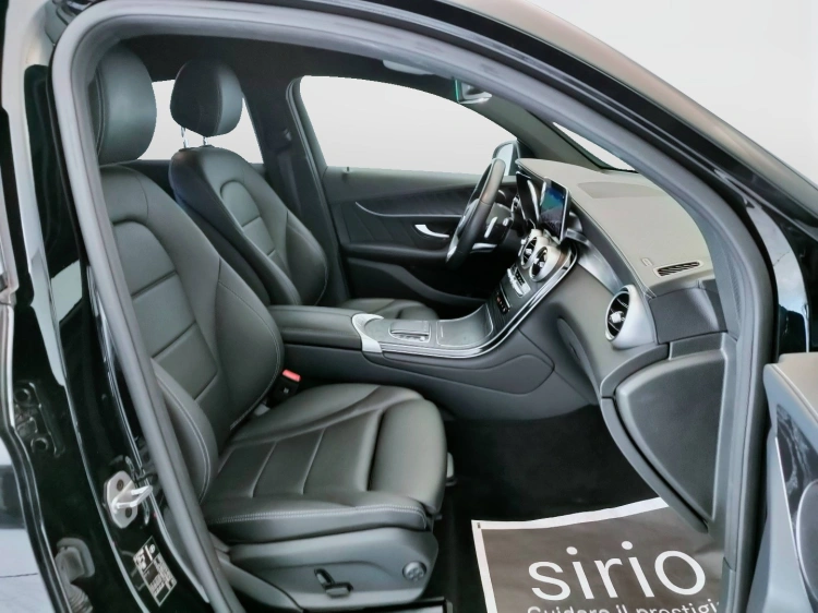 13 - Mercedes-Benz GLC Coupe 220 d Premium 4matic auto