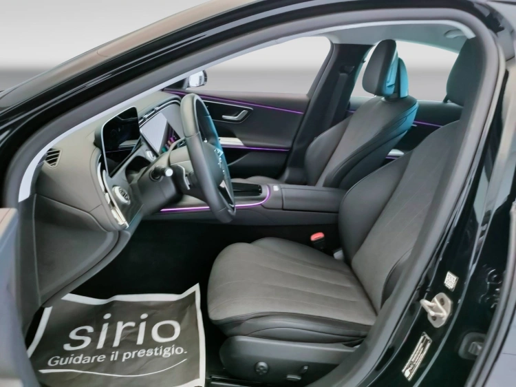 17 - Mercedes-Benz Classe E 200 d Advanced auto