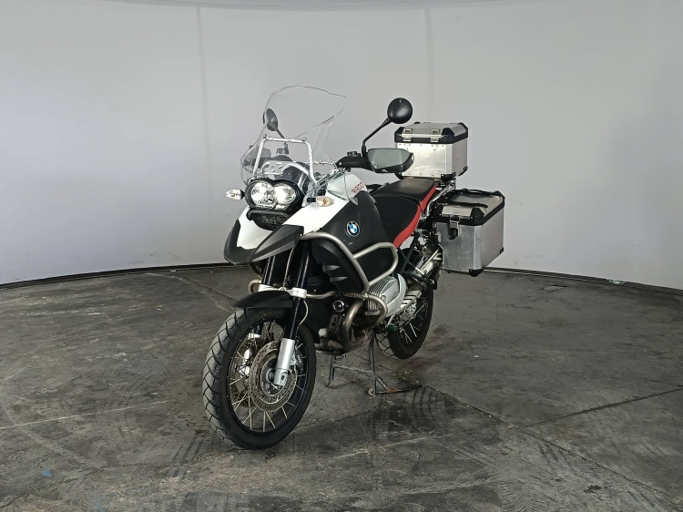 4 - BMW Motorrad GS R 1200 GS Adventure