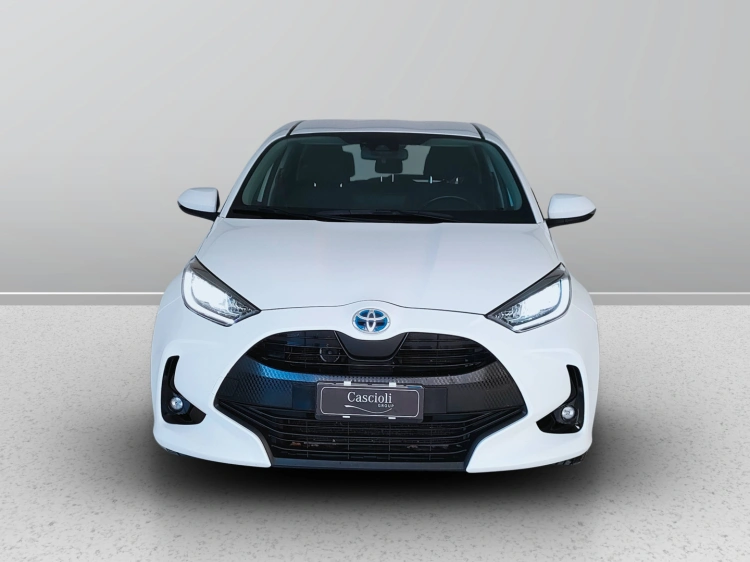 2 - Toyota Yaris Yaris 1.5h Trend