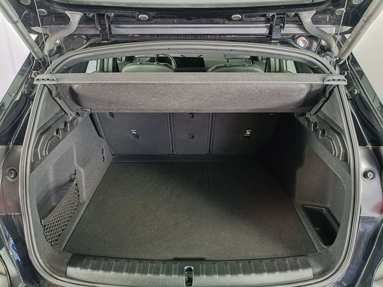 14 - BMW iX1 iX1 edrive 20 X-Line