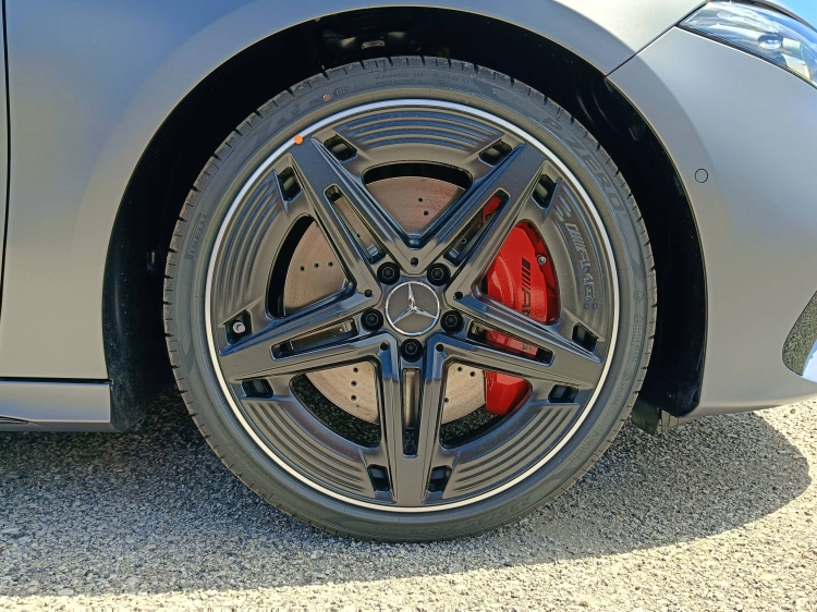 13 - Mercedes AMG Classe A Mercedes-AMG A 35 4MATIC