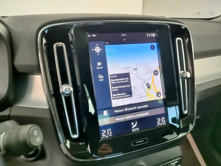 11 - Volvo XC40 XC40 2.0 d3 Momentum geartronic my20