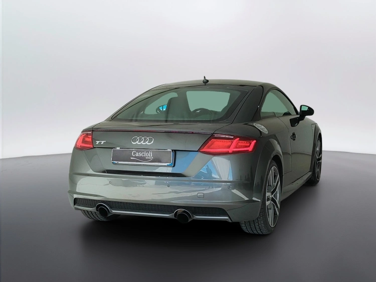 6 - Audi TT TT Coupe 2.0 tdi ultra S line