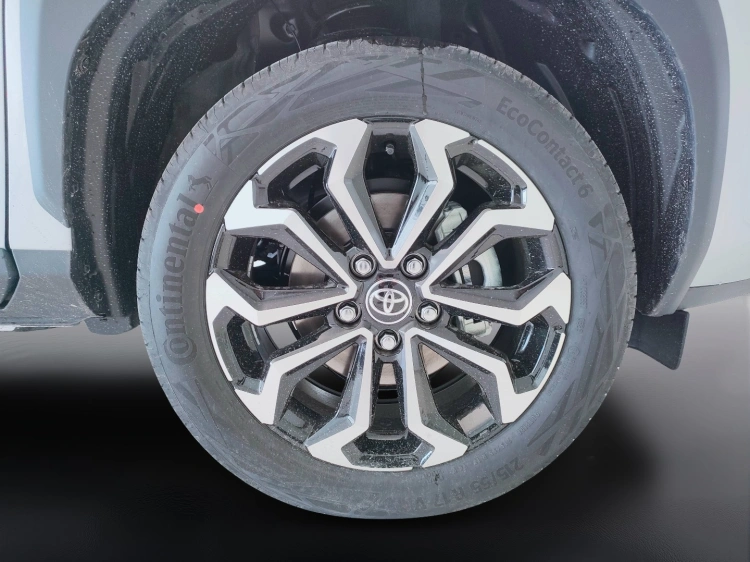 10 - Toyota YARIS CROSS YARIS CROSS 115 FWD TRD MY26