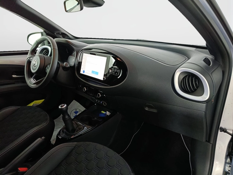 10 - Toyota Aygo X AYGO X 10B MT JBL SE MY24