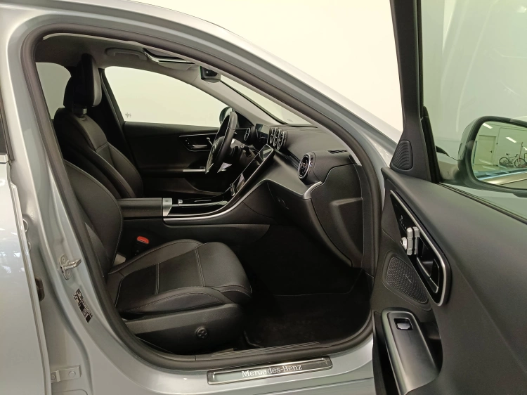 11 - Mercedes-Benz Classe C 220 d mhev Advanced Plus 4matic 197cv auto