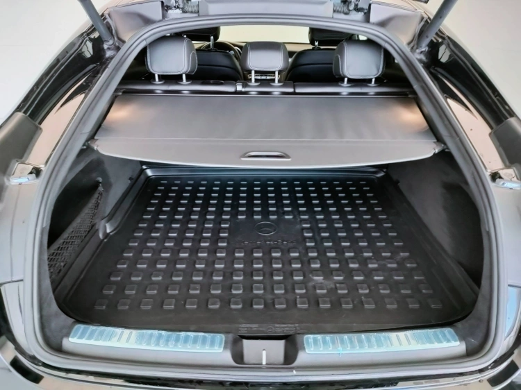 9 - Mercedes-Benz GLC Coupe 220 d Premium 4matic auto