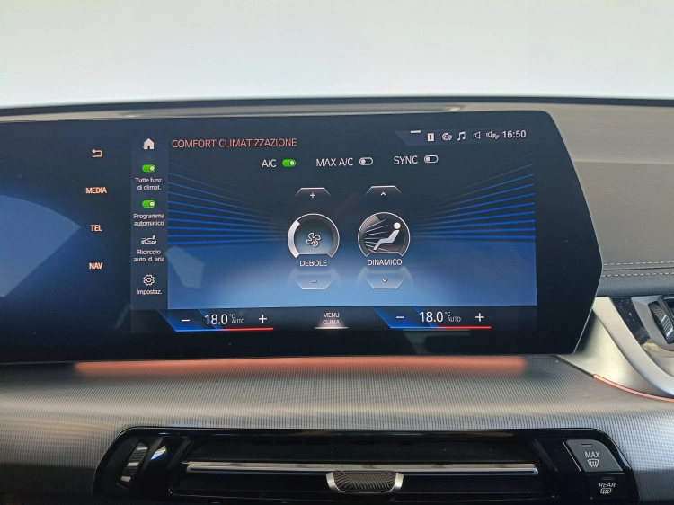 15 - BMW X1 X1 sdrive18d X-Line Edition Essence auto