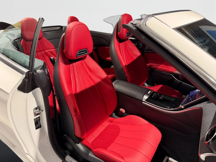 16 - Mercedes-Benz CLE 300 4MATIC Cabrio