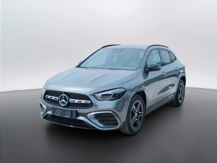 1 - Mercedes-Benz GLA 200 d automatic