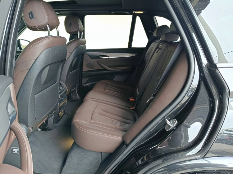 9 - BMW X5 X5 xdrive30d Experience 249cv auto