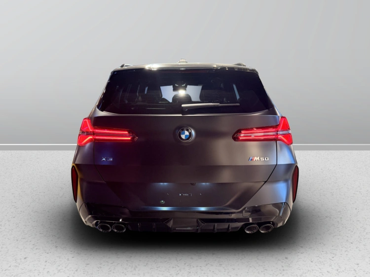 10 - BMW X3 BMW X3 M50 xDrive