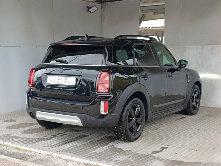 4 - MINI Countryman Mini Countryman 1.5 One D Northwood Edition auto